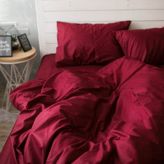 Cotton Bedding Set in Wine Red