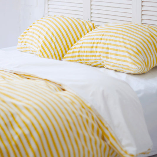 Cotton Bedding Set in Yellow and White